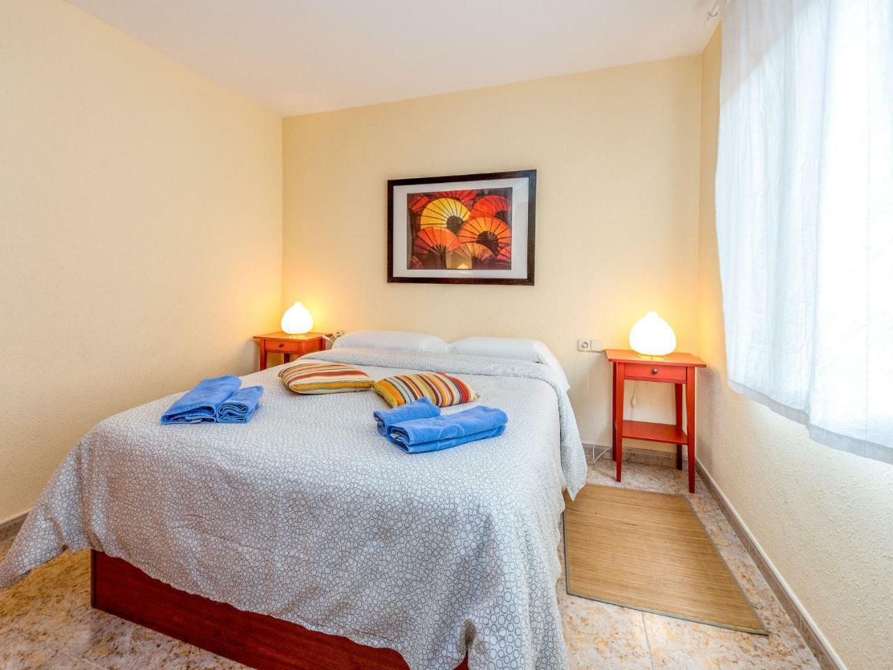 Apartment Camp Nou- Travessera De Les Corts By Interhome Barcelona Exteriör bild
